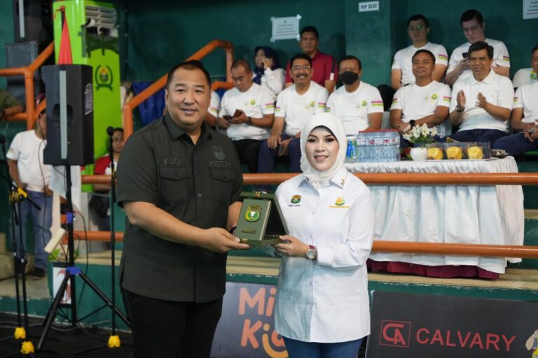 Kejuaraan Bulutangkis Piala Kajati Jatim 2024 Resmi Dibuka
