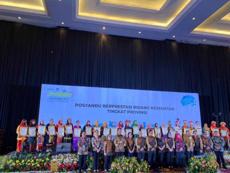 Posyandu Wethan Ceria Surabaya Sabet Juara 1 Posyandu Berprestasi Tingkat Nasional 2024