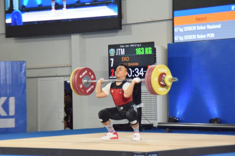 Eko Yuli Raih Medali Emas