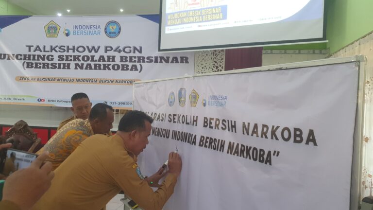 BNN Gresik : SMA N I Gresik Sekolah Bersih Narkoba