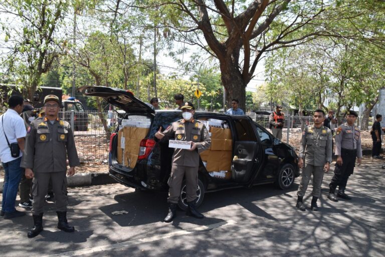 Sinergi Pemkot Surabaya dengan Bea Cukai Gagalkan Penyelundupan 1,4 Juta Batang Rokok Ilegal