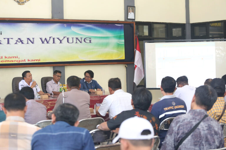 Pemkot Surabaya Mulai Sosialisasikan Proyek Pengaspalan dan Pemasangan CCSP Jalan Wiyung