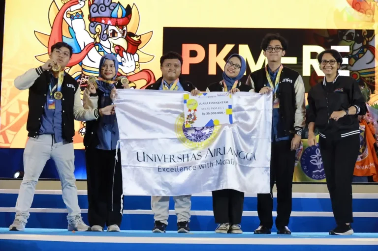 Sejarah Baru! Tim AUVEST Sumbang Medali Emas Pertama Bidang PKM-KC untuk UNAIR