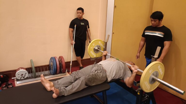 Para Angkat Berat Asah Teknik di Hari Kedua, Latihan Fokus pada Ketepatan Form