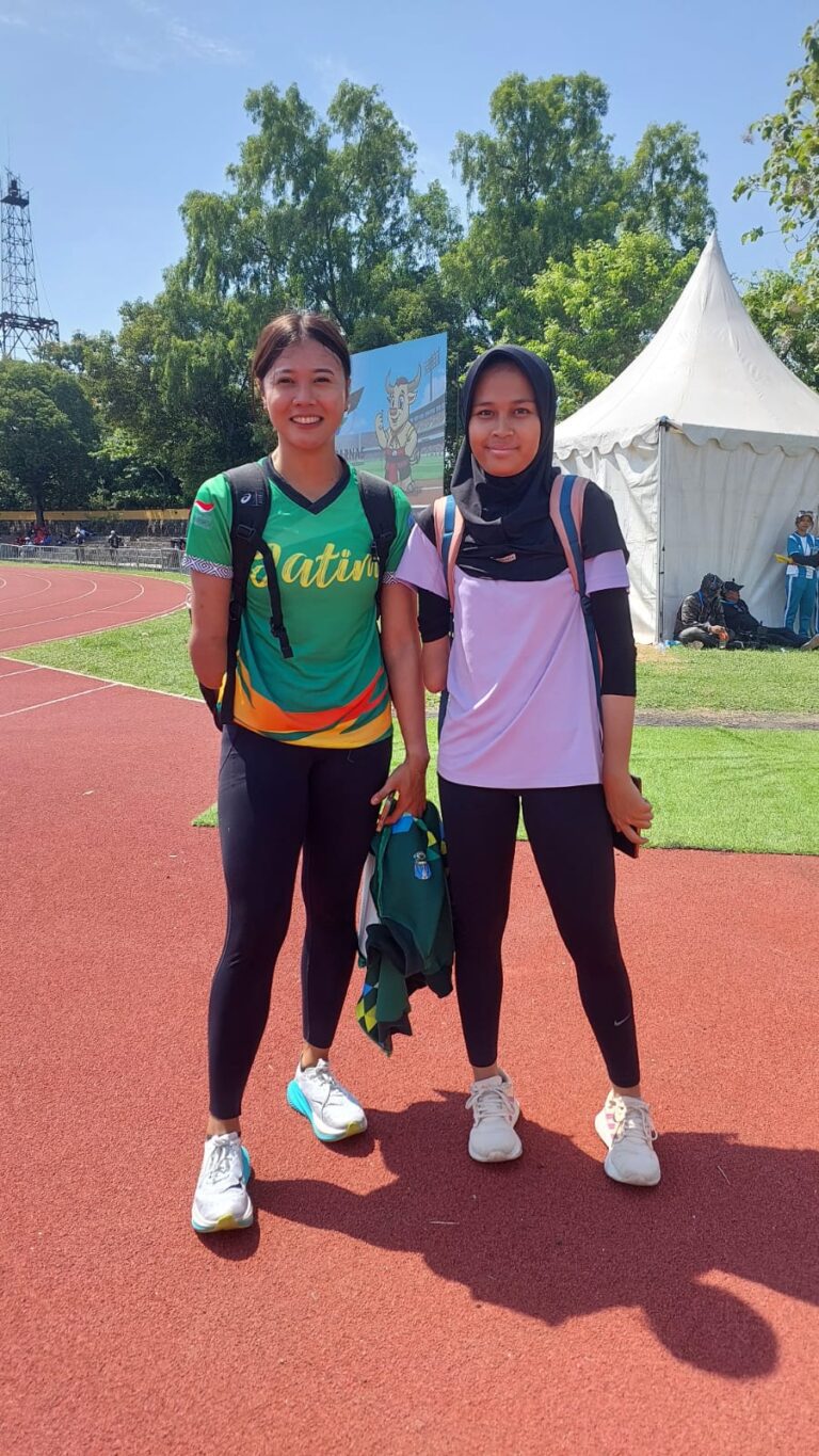 PEPARNAS XVII Solo: Nanda Mei Sholihah Raih Emas Pertama untuk Jatim di Lomba Lari 100 Meter T47 Putri