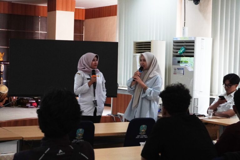 Mahasiswa Untag Belajar Media Relation di Diskominfo Jatim
