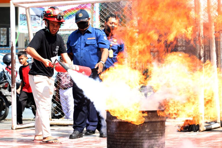 Pemkot Surabaya Gelar Simulasi Bencana di Siola, Fokus pada Gempa dan Kebakaran