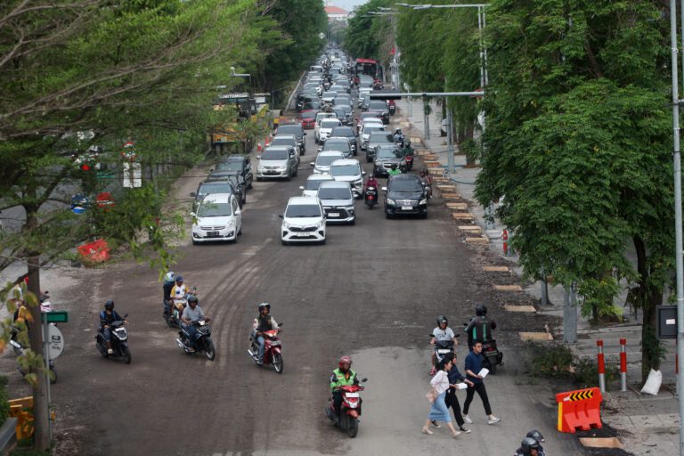 Surabaya Siap Hadapi Musim Hujan, DSDABM Kebut Penyelesaian Proyek Saluran dan Jalan