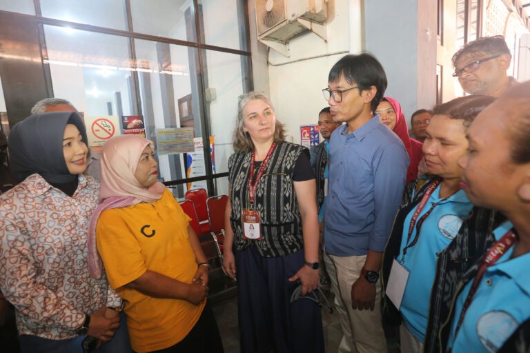 Proses Pilkada di Indonesia Dikagumi, Delegasi EVP 2024 Belajar dari Surabaya