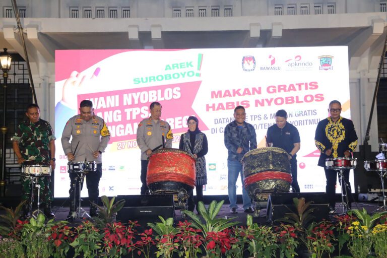 Wani Nyoblos Nang TPS, Mangan Wareg, Program Makan Gratis Apkrindo Untuk Sukseskan Pilkada Serentak