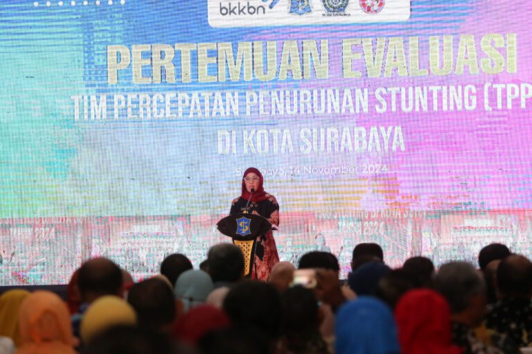 Evaluasi Tim Percepatan Penurunan Stunting, PJs Wali Kota Surabaya Tekankan Kewaspadaan Pra Stunting