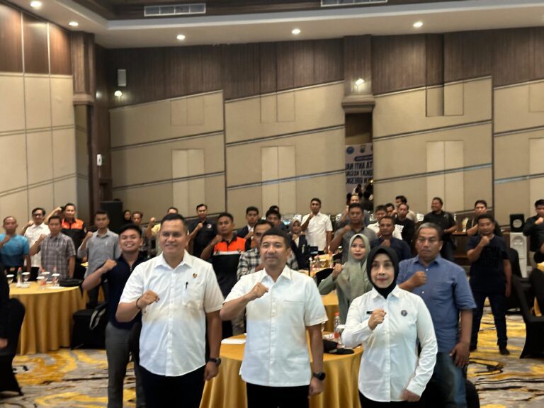 Kepala BNN Gresik AKBP Suharsi Langsung Tindak Lanjuti Program Gresik Bersih Narkoba dengan Razia dan Pembekalan Duta Anti-Narkoba