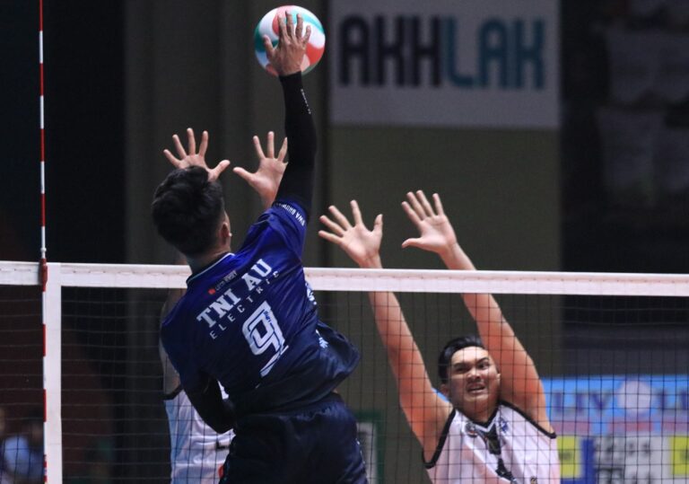 Babak Final Four, Pasundan dan LavAni Petik Kemenangan Perdana