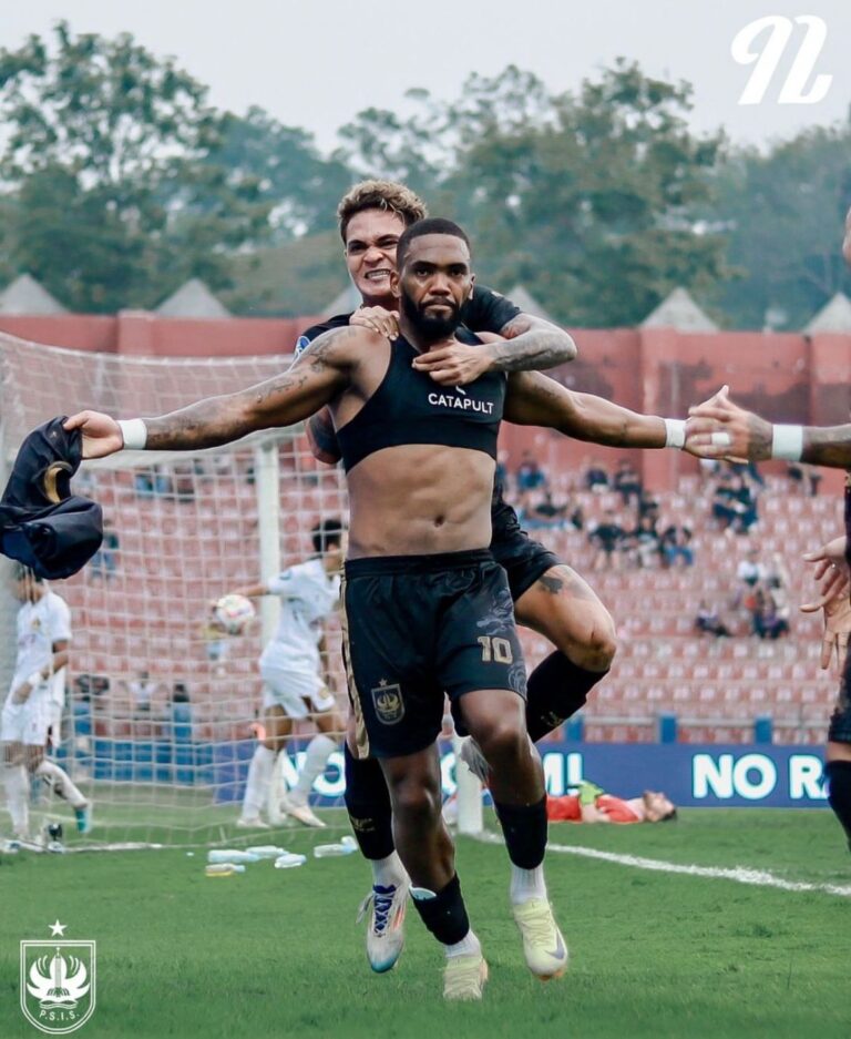 PSIS Semarang Curi Kemenangan Dramatis di Markas Persik Kediri