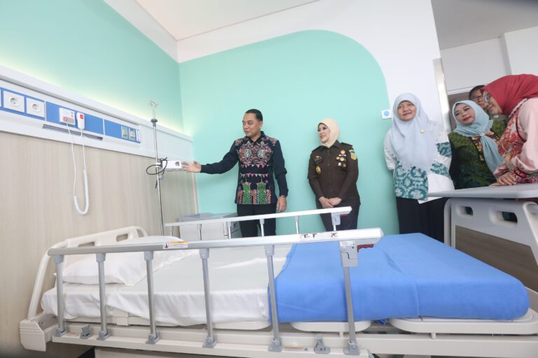 Kaleidoskop 2024: Pemkot Surabaya Integrasikan Layanan Kesehatan Menyeluruh