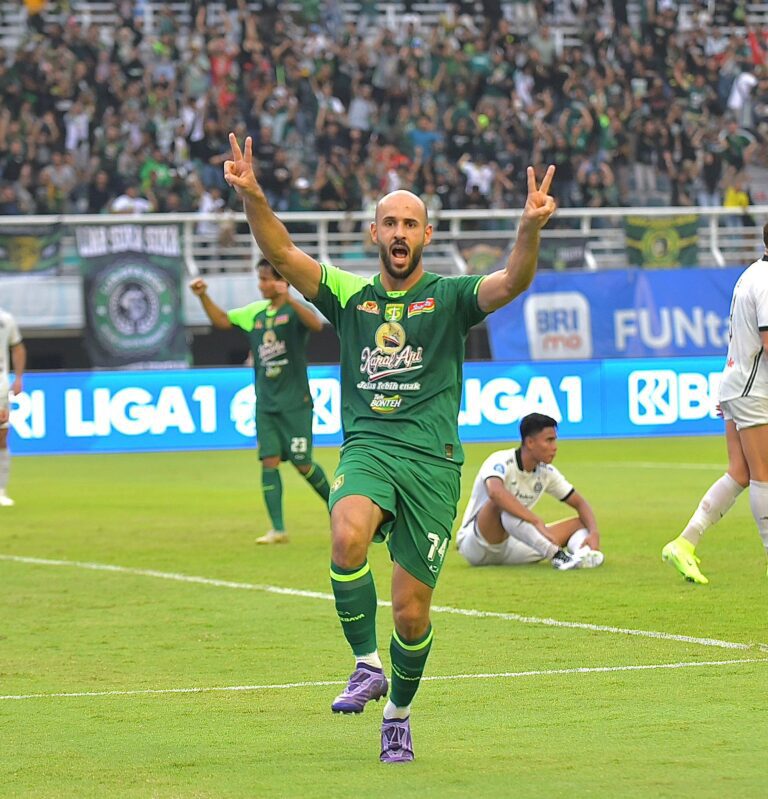 Liga 1: Rashid Brace Bawa Persebaya Menang di Derby Suramadu