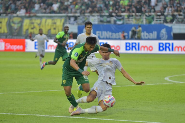 Hasil Liga 1: Persebaya Tundukkan Arema dalam Derby Jawa Timur