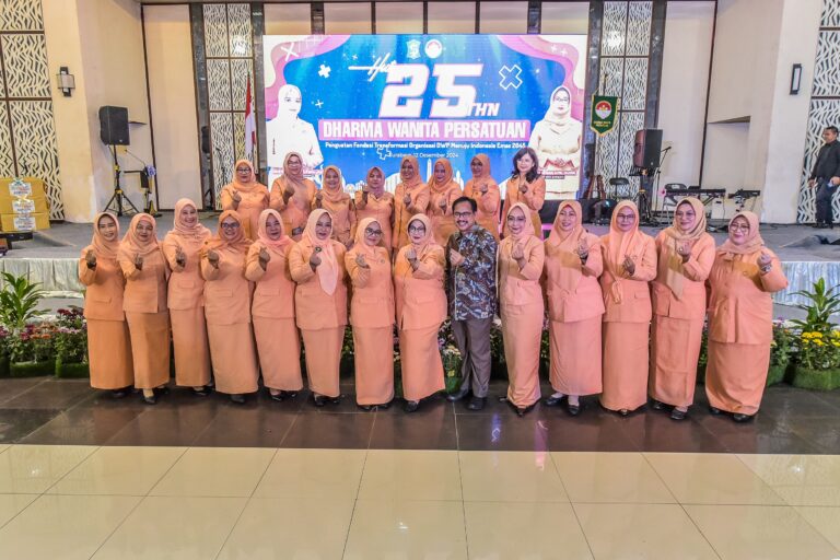 Hari Jadi Ke 25, Dharma Wanita Persatuan Kota Surabaya Komitmen Dukung Pemberdayaan Perempuan di Berbagai Bidang