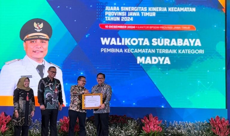 Tandes Surabaya Sabet Juara 1 Sinergitas Kinerja Kecamatan Se-Jawa Timur 2024