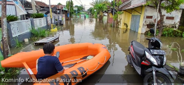 Empat Kecamatan di Kabupaten Pasuruan Masih Dilanda Banjir
