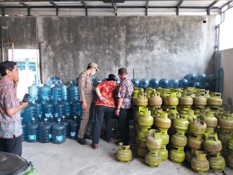 Pemkot Surabaya Imbau Warga Tidak Panic Buying Pasca Perubahan HET LPG 3 kg