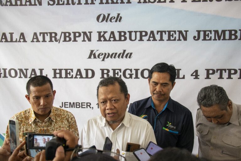 Amankan Aset Negara, PTPN I Regional 4 Terima Penyerahan Sertifikat 39,8 Hektar dari BPN