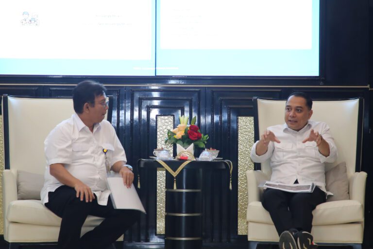 Wali Kota Eri Cahyadi bersama BBWS Brantas Rumuskan Normalisasi Sungai untuk Tangani Banjir