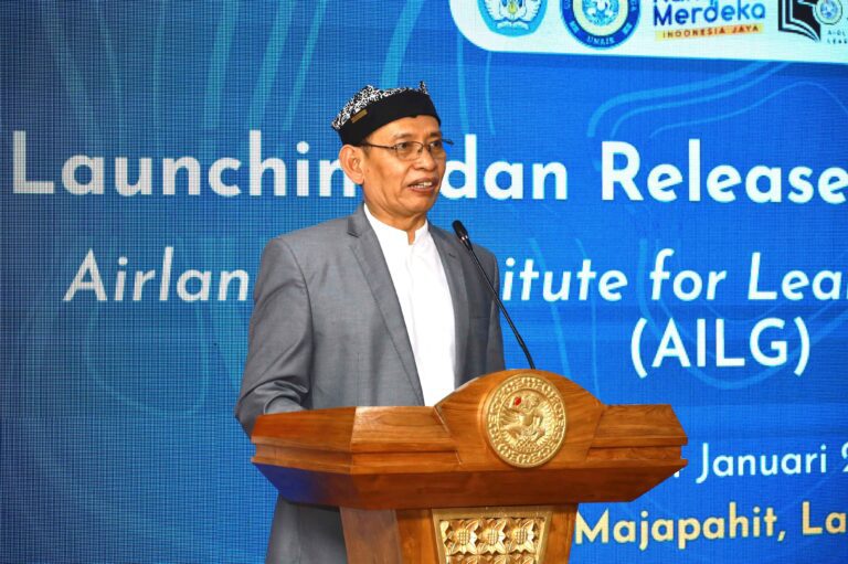 UNAIR Luncurkan AILG dan Riset Nasional, Rektor Harap Bawa Dampak bagi Indonesia
