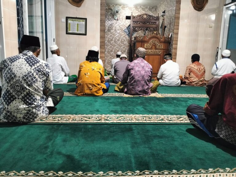 PM Lansia Pemprov Jatim-UPT PSTW Banyuwangi Ikuti Tahlil Bersama