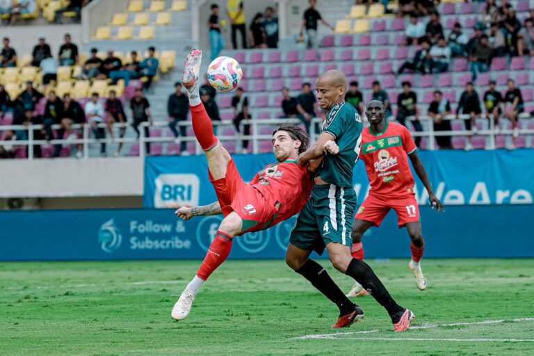 Liga 1 : Persebaya Tumbang di Tangan PSS Sleman