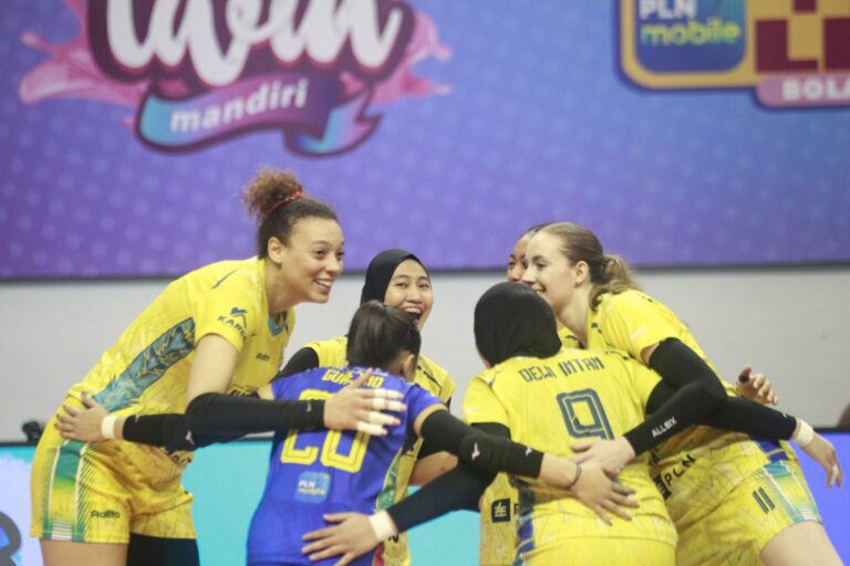 PLN Mobile Proliga 2025 : Electric PLN Kembali Raih Kemenangan Usai Kandaskan Bandung BJB