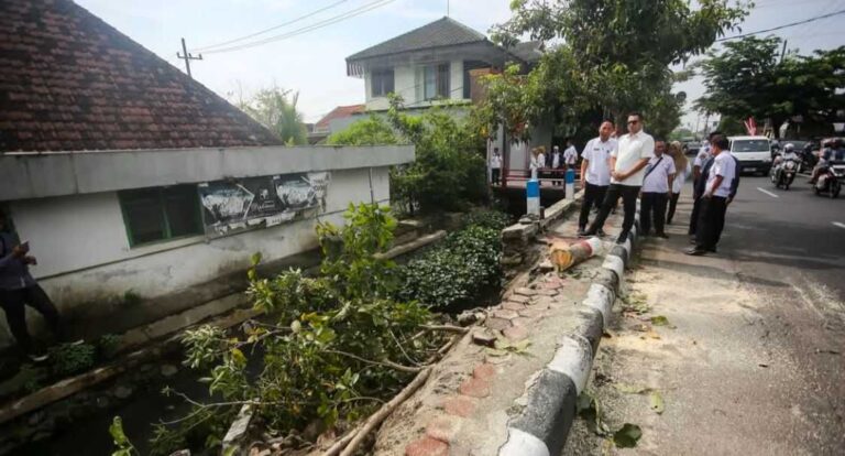 Cuaca Ekstrem, Sekdakot Mojokerto Imbau Masyarakat Tingkatkan Kewaspadaan