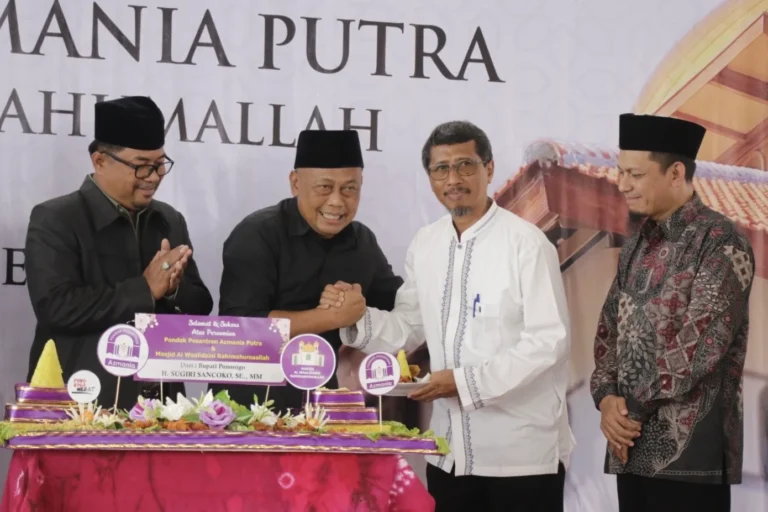 Bupati Sugiri : Pesantren Tempat Keren Menyiapkan Generasi Penerus Bangsa