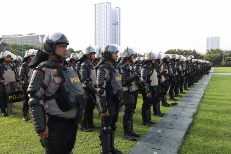 Jelang Pelantikan Kepala Daerah, Polda Jatim Siapkan 706 Personel