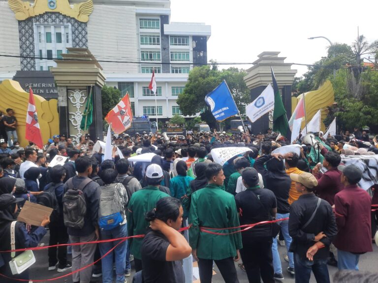 Pemkab Lamongan Terima Mahasiswa yang Sampaikan Aspirasi Pembangunan