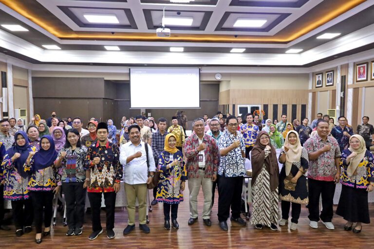 Kenalkan Aplikasi SiJaka, Pemkot Surabaya Percepat Birokrasi Digital Zero Paper