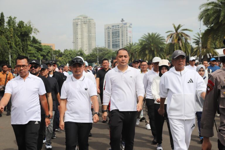 Eri Cahyadi Dilantik, Harap Karangan Bunga Diganti Santunan Yatim atau Aksi Penghijauan
