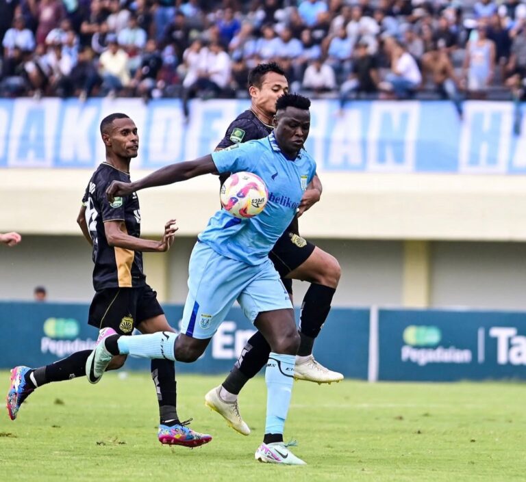 8 Besar Liga 2 : Persela Lamongan dan Bhayangkara FC Berbagi Poin