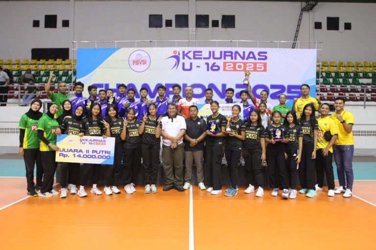 Tim Putra-Putri Jatim Juara II Kejurnas Voli U-16