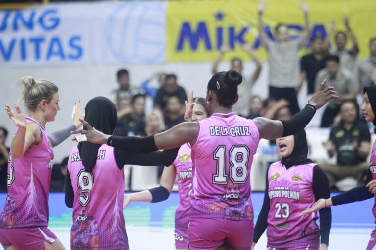 PLN Mobile Proliga 2025 : Popsivo Polwan Pastikan Tim Putri Pertama Lolos Final Four