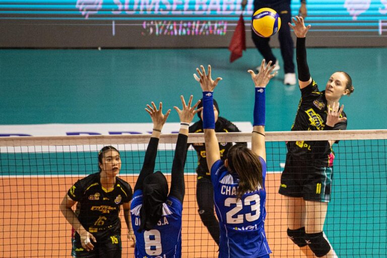 PLN Mobile Proliga 2025 : Electric PLN Pastikan Lolos Final Four