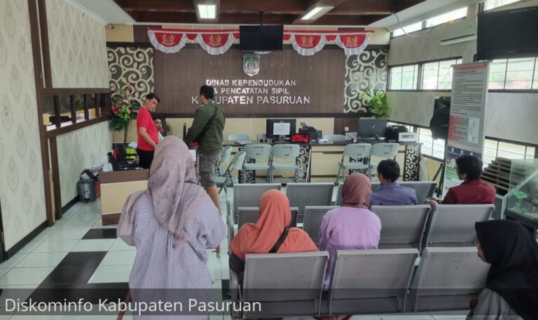 Dispenduk Capil Kabupaten Pasuruan Tetap Berikan Layanan Selama Cuti Bersama dan Libur Lebaran
