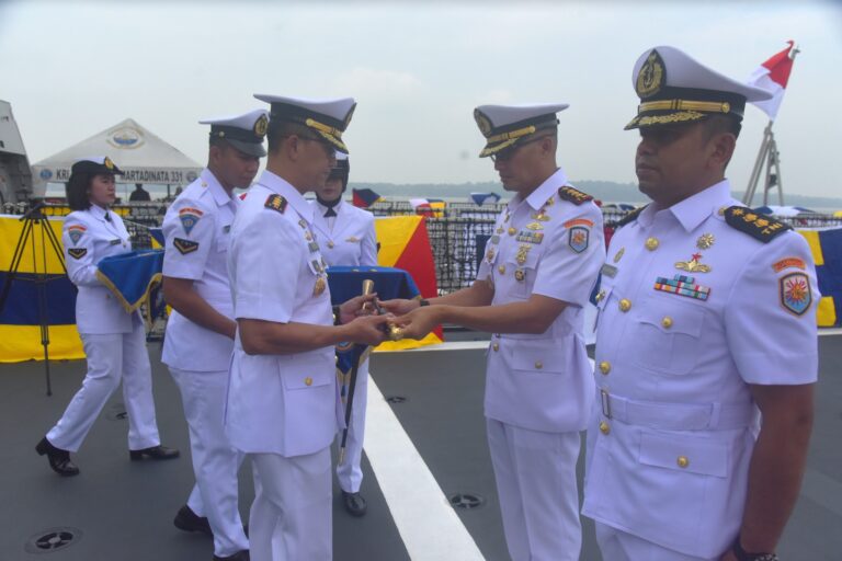 Tiga Komandan KRI Jajaran Satkor Koarmada II Berganti