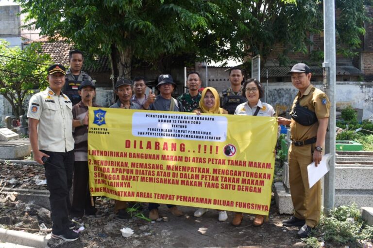 Satpol PP Surabaya Rutin Patroli Kandang Burung Dara Antisipasi Perjudian