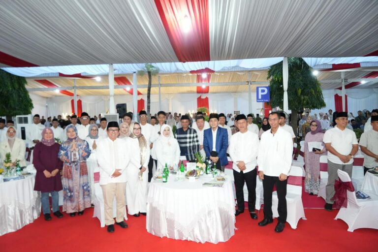 Sambutan Hangat Kajati Jatim Mia Amiati Dalam Acara Buka Bersama Ramadhan 1446 H