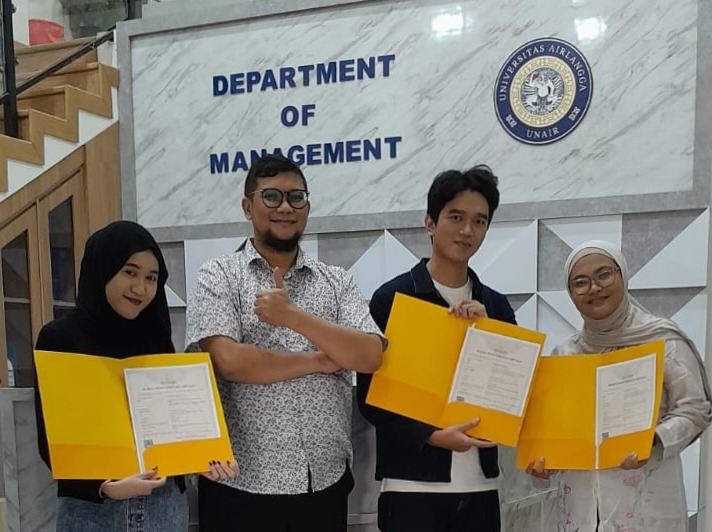 Dosen Manajemen FEB UNAIR Dorong Mahasiswa Cetak 27 Sertifikat HaKI
