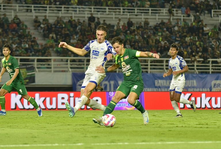 Hasil Liga 1 : Persebaya Dipaksa Berbagi Angka dengan PSIS Semarang