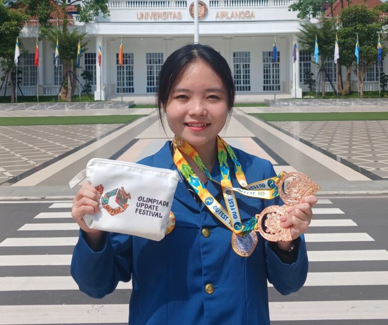 Cerita Sukses Angellita Raih Perunggu Olimpiade Biologi Nasional