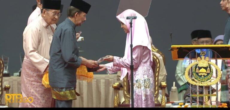 Musabaqah Hafadh Al-Qur’an MABIMS di Brunei: Remaja Asal Lamongan Juara Musabaqah Hafadh Al-Qur’an MABIMS di Brunei