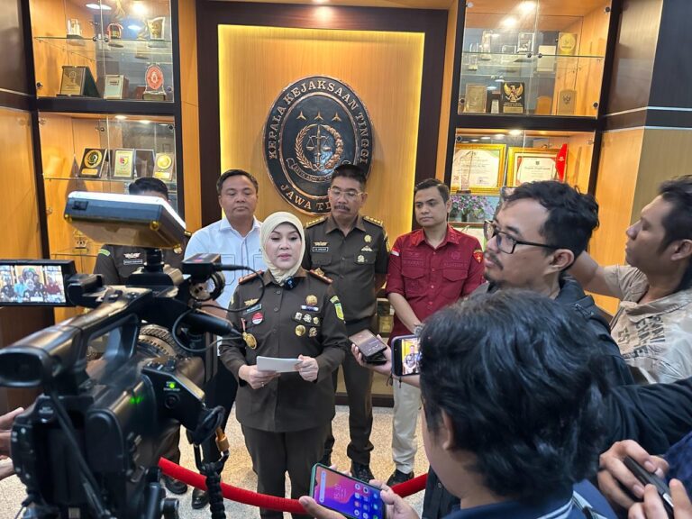 Kejati Jatim Ungkap Dugaan Korupsi Hibah SMK Swasta Senilai Rp65 Miliar